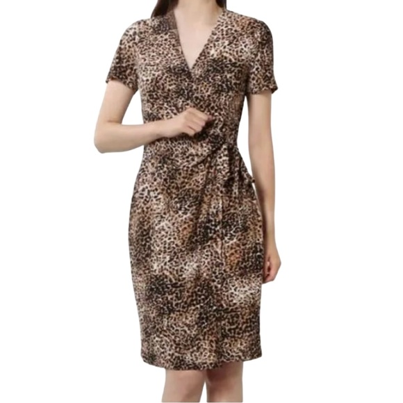 Anne Klein NWT Leopard Animal Print Short Sleeve Faux Wrap Dress Size 10 - Picture 12 of 12